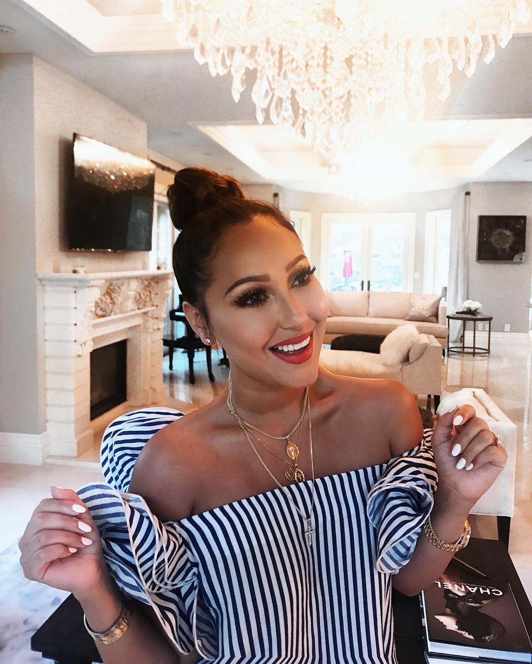 Instagram Adrienne Bailon nudes (65 photos), Tits, Bikini, Feet, bra 2019 Instagram Adrienne Bailon nudes (43 photos), Pussy, Is a cute, Feet, butt 2017